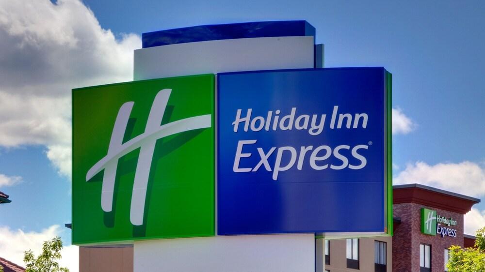 Holiday Inn Express & Suites - Albuquerque East, An Ihg Hotel Exterior photo